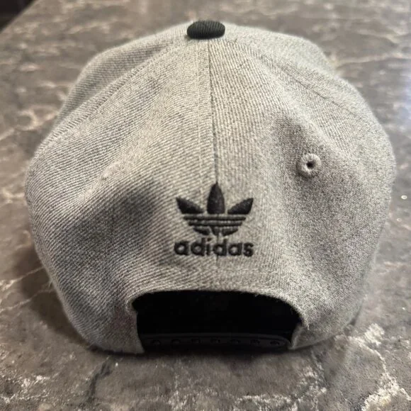 Wolf Gray & Black Snapback Adidas Hat - Picture 3 of 10